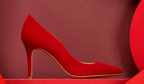 Kolor miłości w kolekcji WITTCHEN. Przedstawiamy czerwone buty, torebki i dodatki dla niej