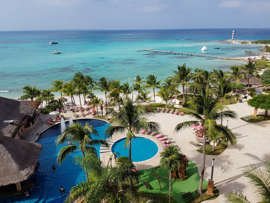 Najpopularniejsze kierunki wakacyjne 2022? Cancún to nr 3.